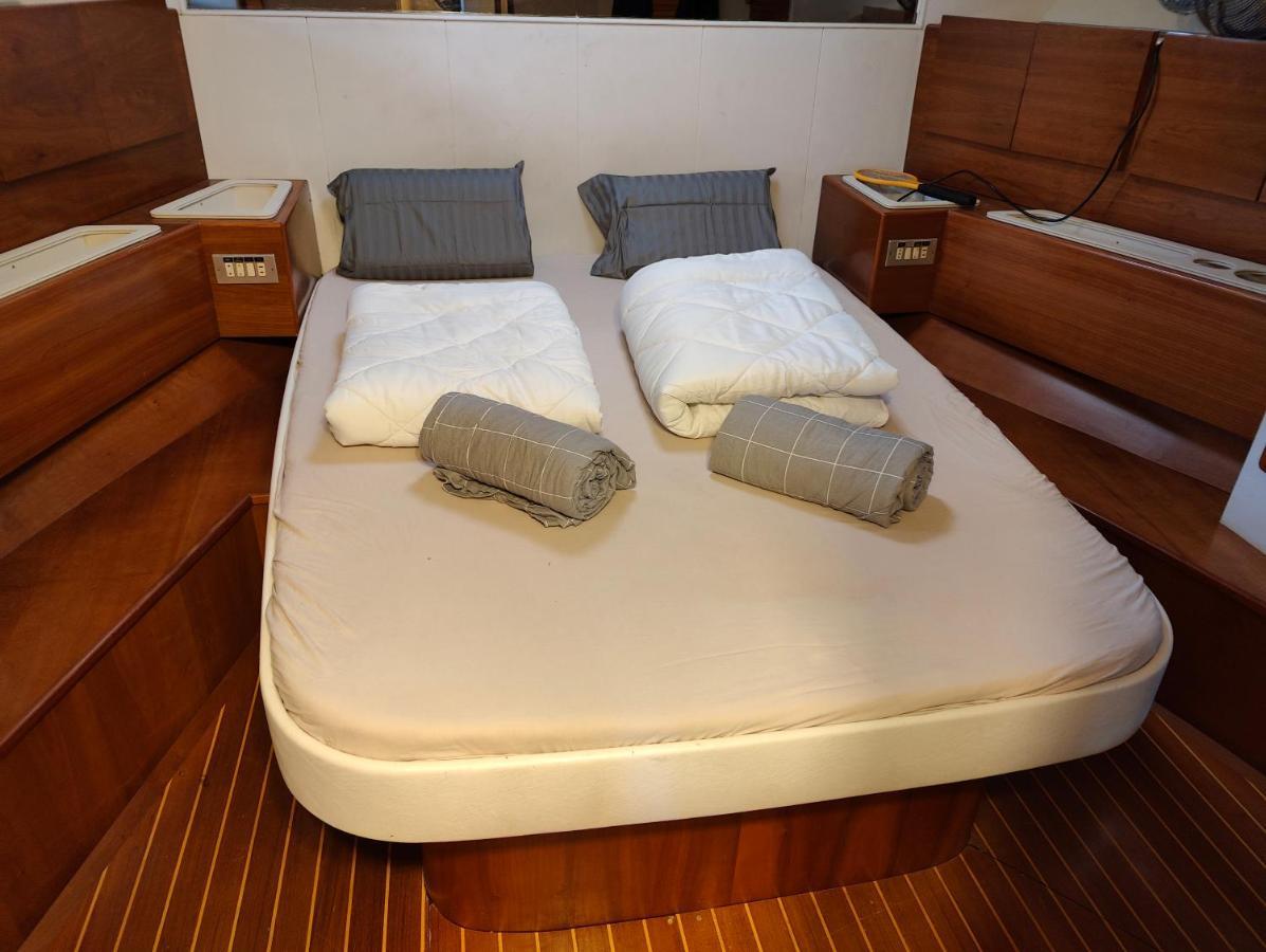 Voyager Ξενοδοχείο Sant Adria de Besos Εξωτερικό φωτογραφία