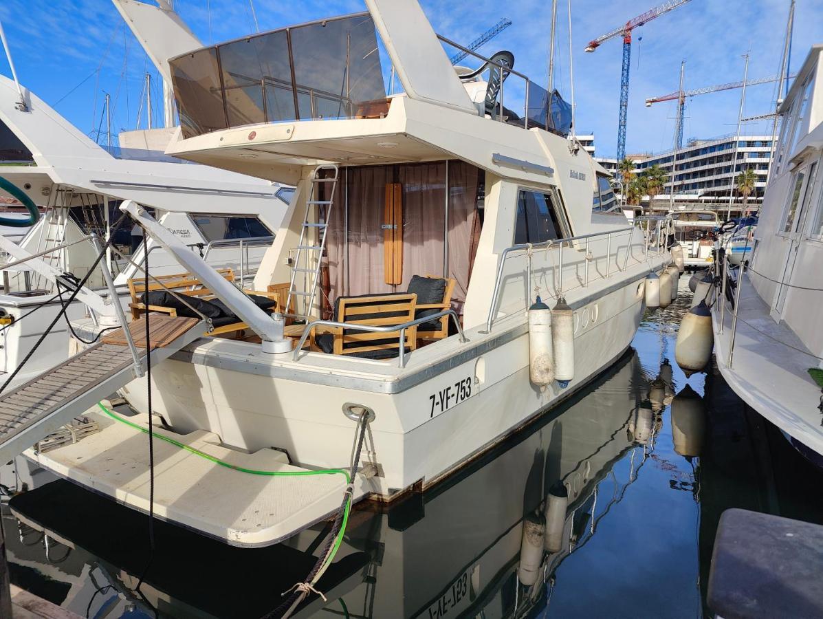 Voyager Ξενοδοχείο Sant Adria de Besos Εξωτερικό φωτογραφία